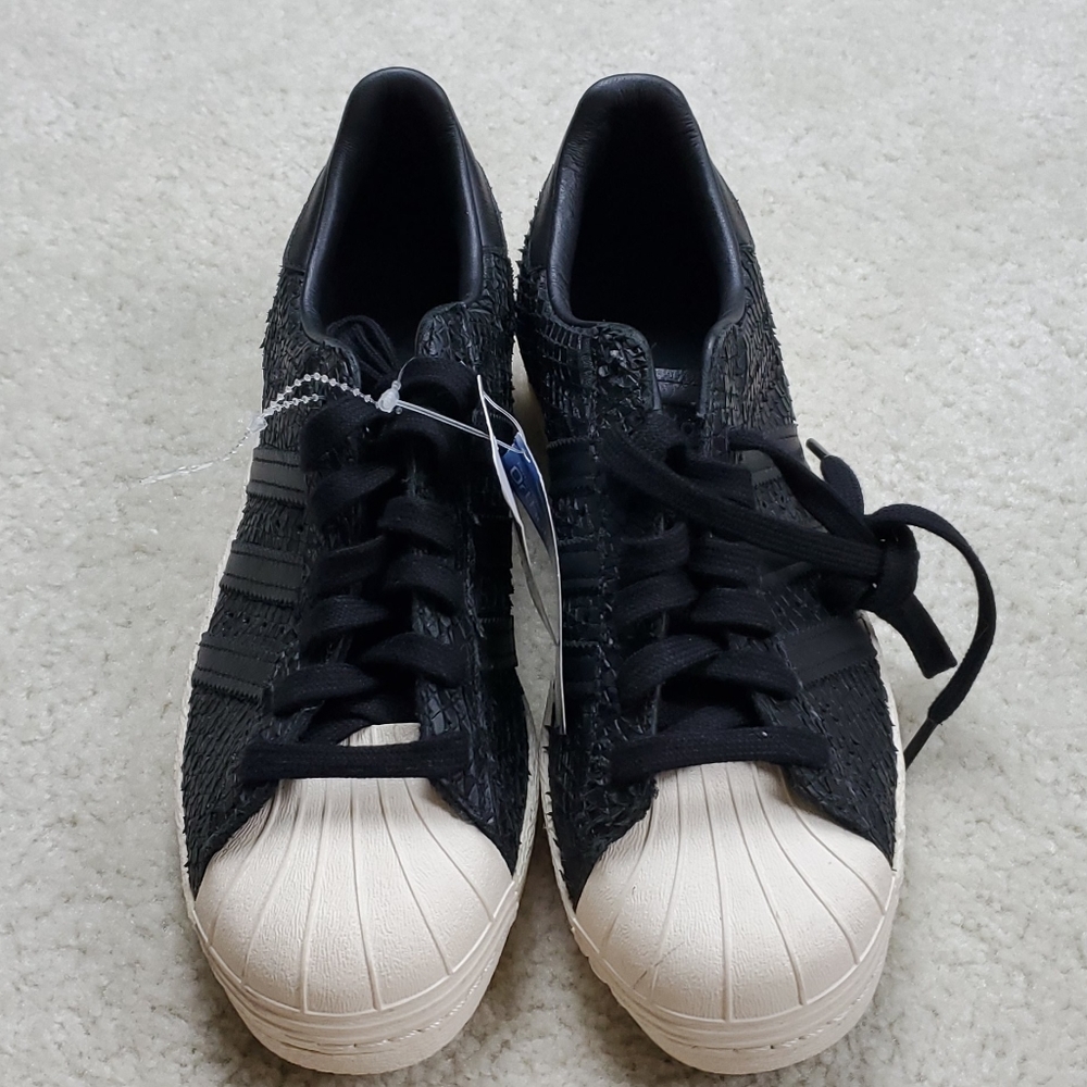 ADIDAS WOMENS SHOES ORIGINAL SUPERSTARS SIZE 8.5